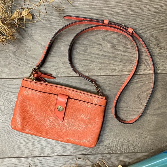 Michael Kors Mini Crossbody Bag - Picture 1 of 16